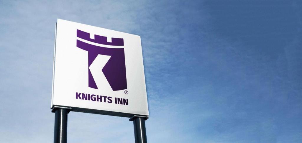 Knights Inn Cleveland/Macedonia Exteriör bild